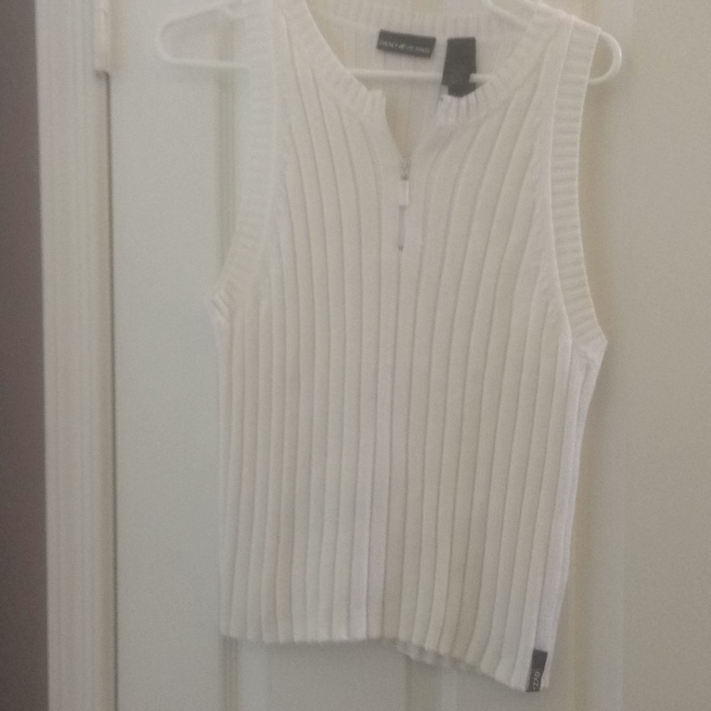 FINAL MARKDOWN Ladies dkny jeans rib knit top large